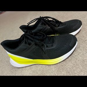 lululemon bliss feel sneakers